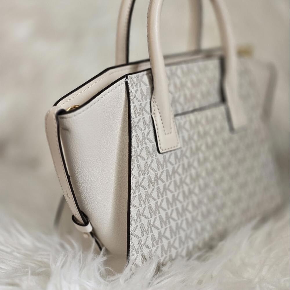 Michael Kors Monogram Handbag in Cream and Gold - Picture 5 of 6